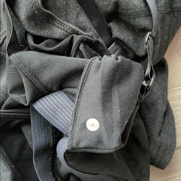 Lululemon dark grey tank Size 4 - Picture 3 of 4